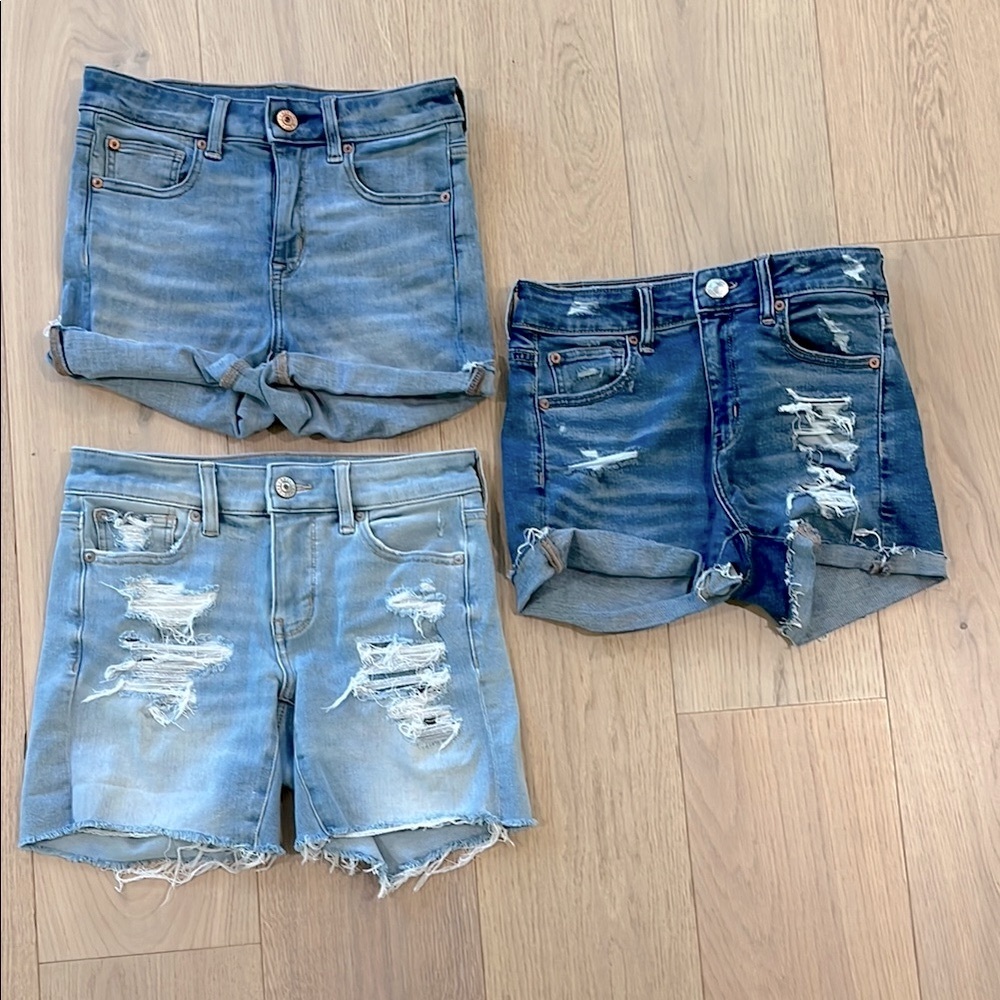 Bundle of Three American Eagle Denim Shorts Size 4